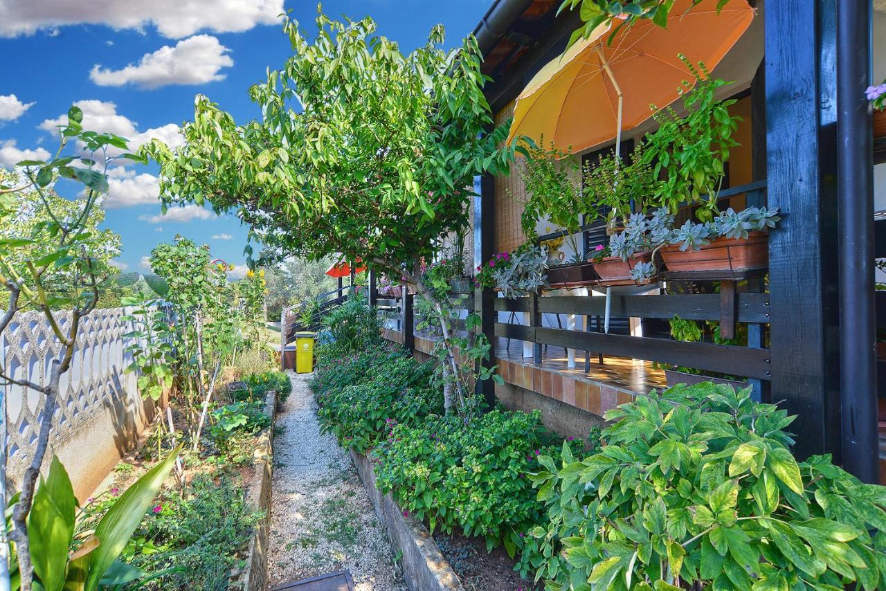 Rooms Veli Vrh 2208 พูลา ภายนอก รูปภาพ